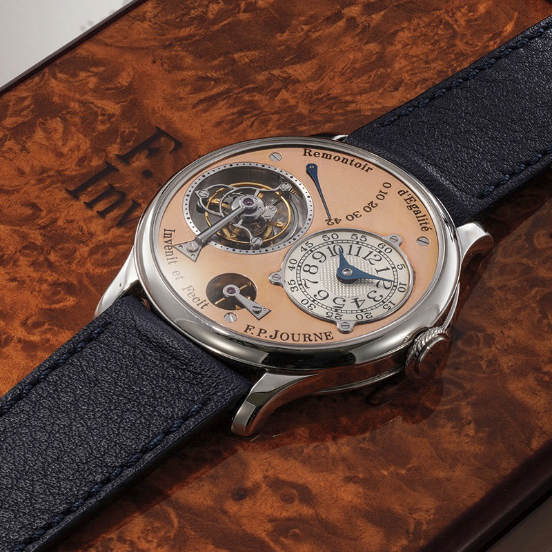 Часы F.P. Journe Tourbillon Souverain 076/01 в 38 мм корпусе из платины с турбийоном и ремонтуаром d’egalite