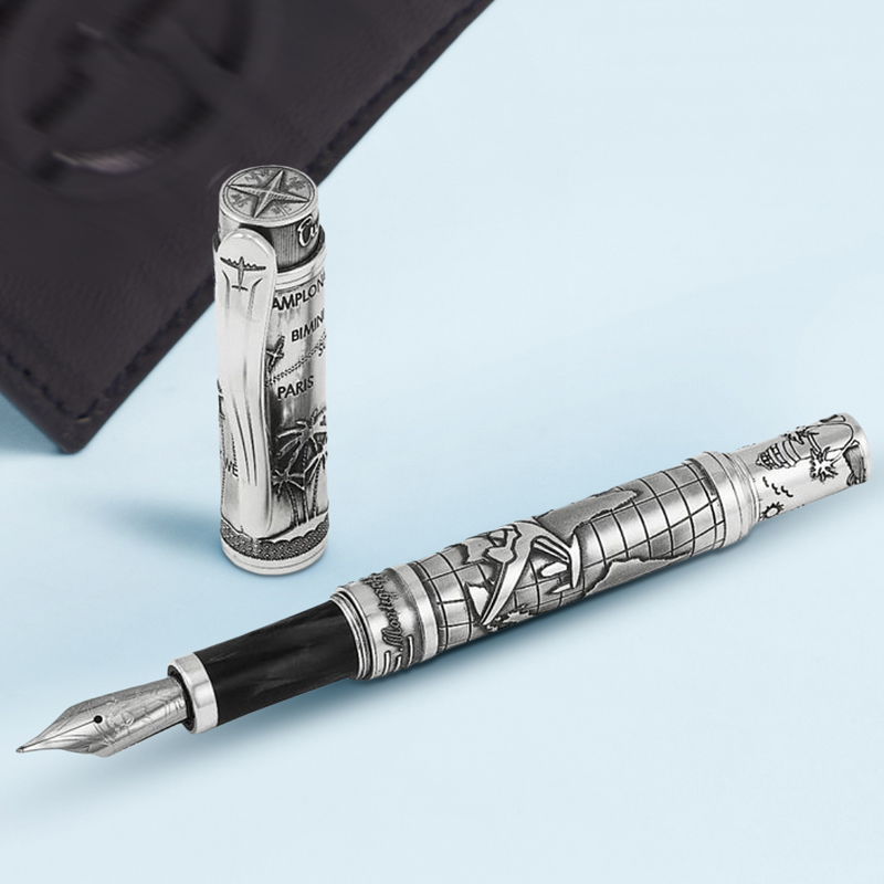 Перьевая ручка Montegrappa Hemingway Adventurer с отделкой серебром и целлулоидом. Ограниченная серия: 100 шт.