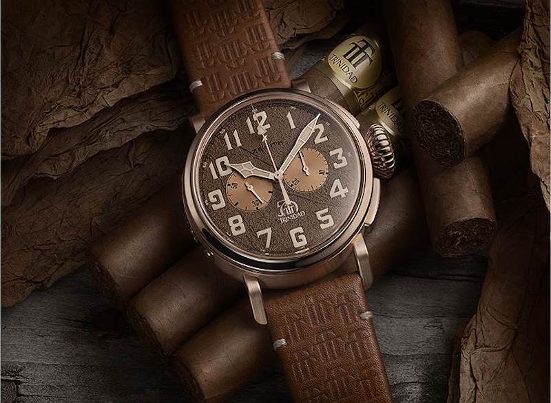 Хронограф Zenith Pilot Type 20 Chronograph Trinidad в 45 мм корпусе из белого золота